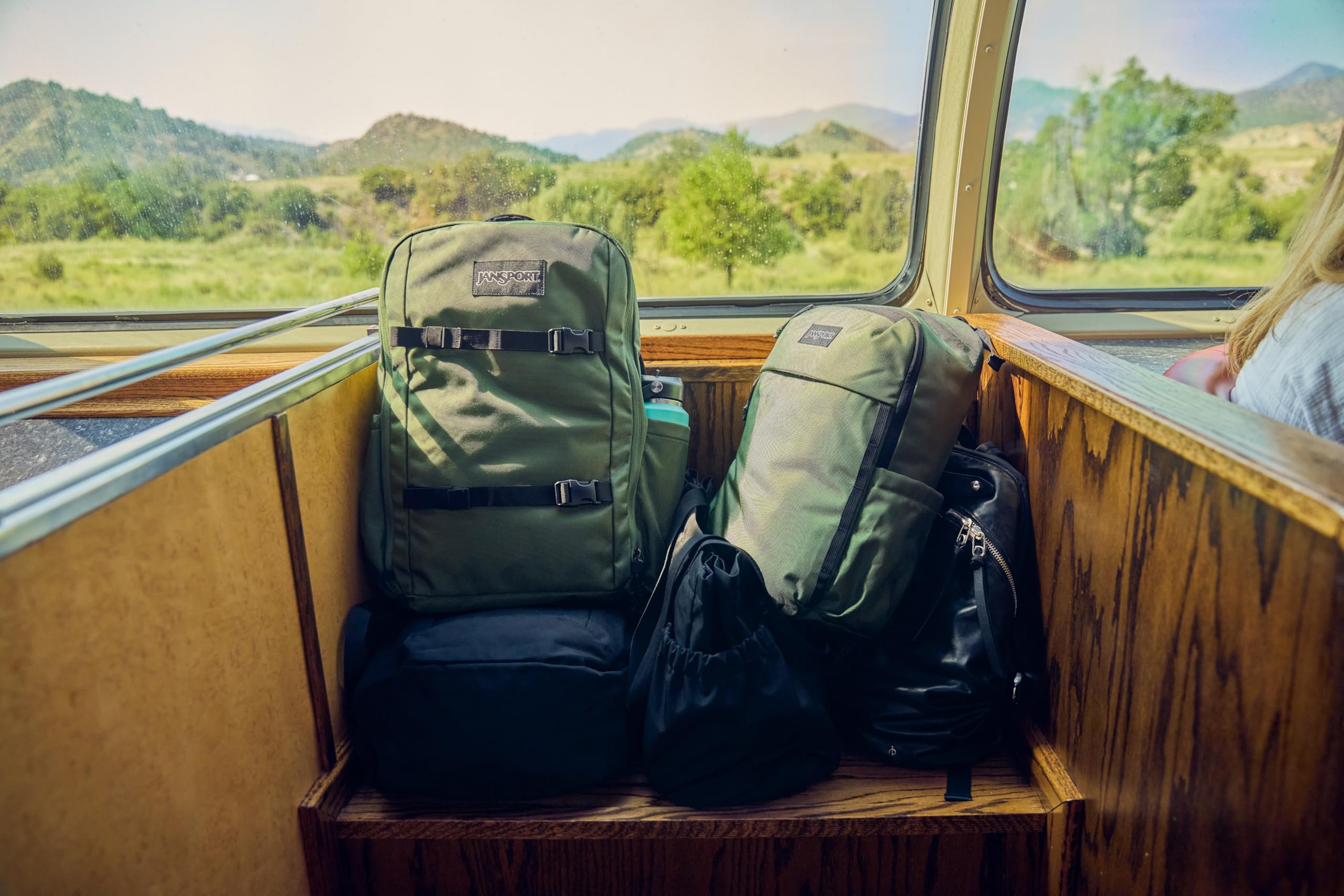 JanSport Venture Pack System – Travel Pack With Large Main Compartment, 4 Water Bottle Pockets, Adjustable Torso Length, Perimeter Wireframe Suspension, Tuck-Away Straps, Padded Hip Belt, Black - Image 8